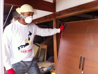 活動中-家財撤去