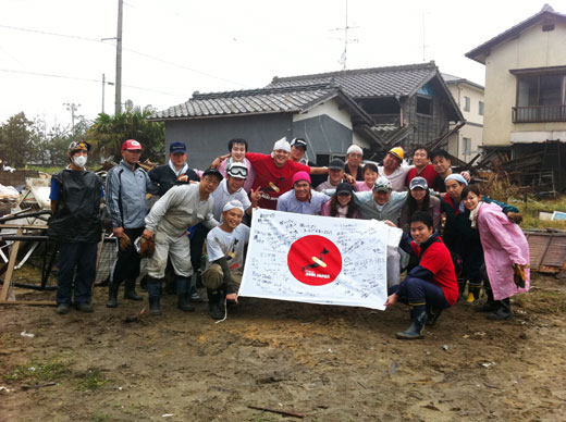 活動を終えて集合写真