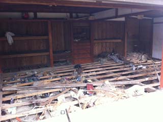 がれきの運び出された空き地